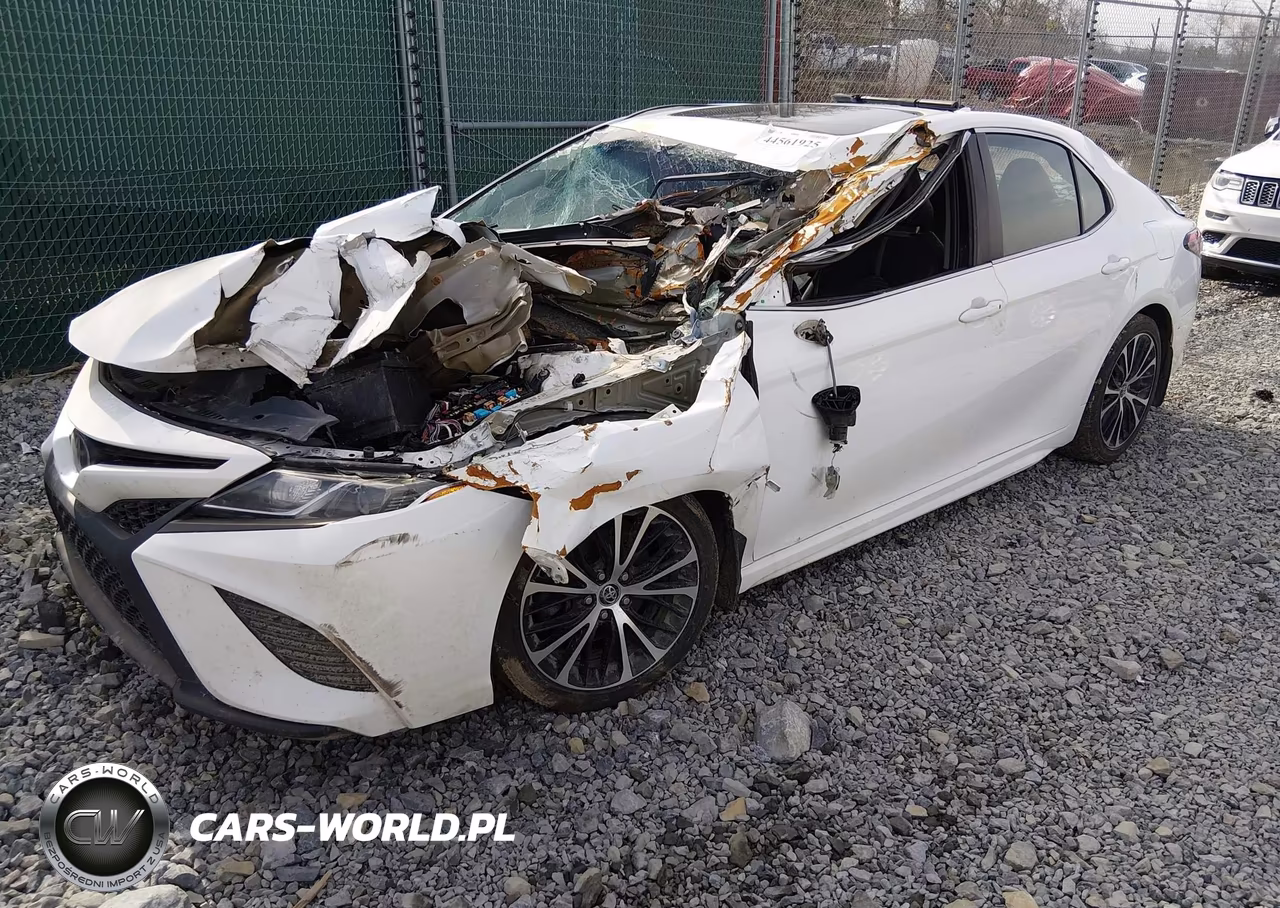 2018 Toyota Camry Se VIN:4T1B11HK8JU112214 - 2