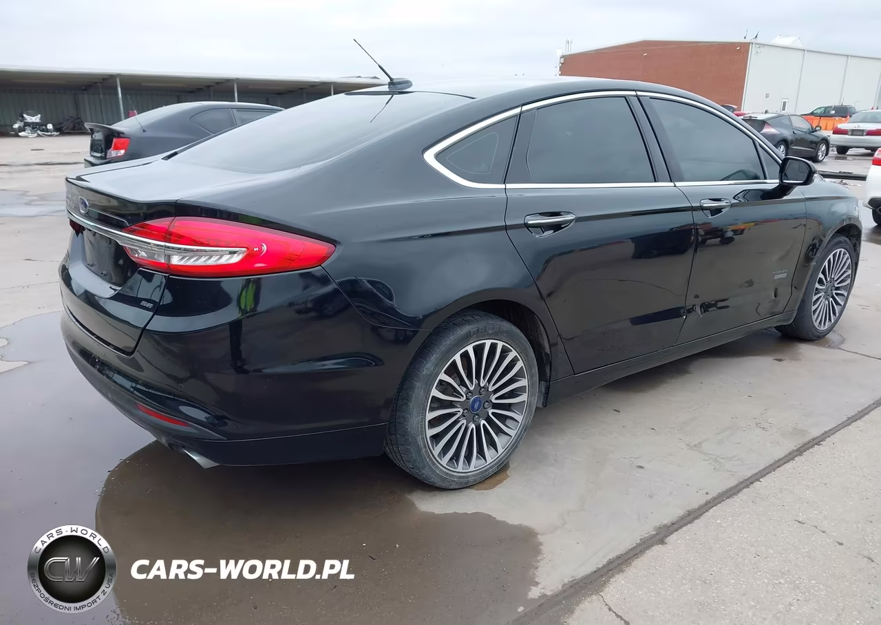 2017 Ford Fusion Energi Se Luxury VIN:3FA6P0PU1HR306088 - 4