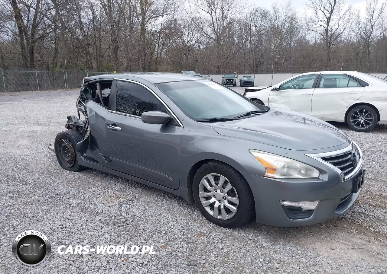 2015 Nissan Altima 2.5 S – zdjęcie 1 z 17