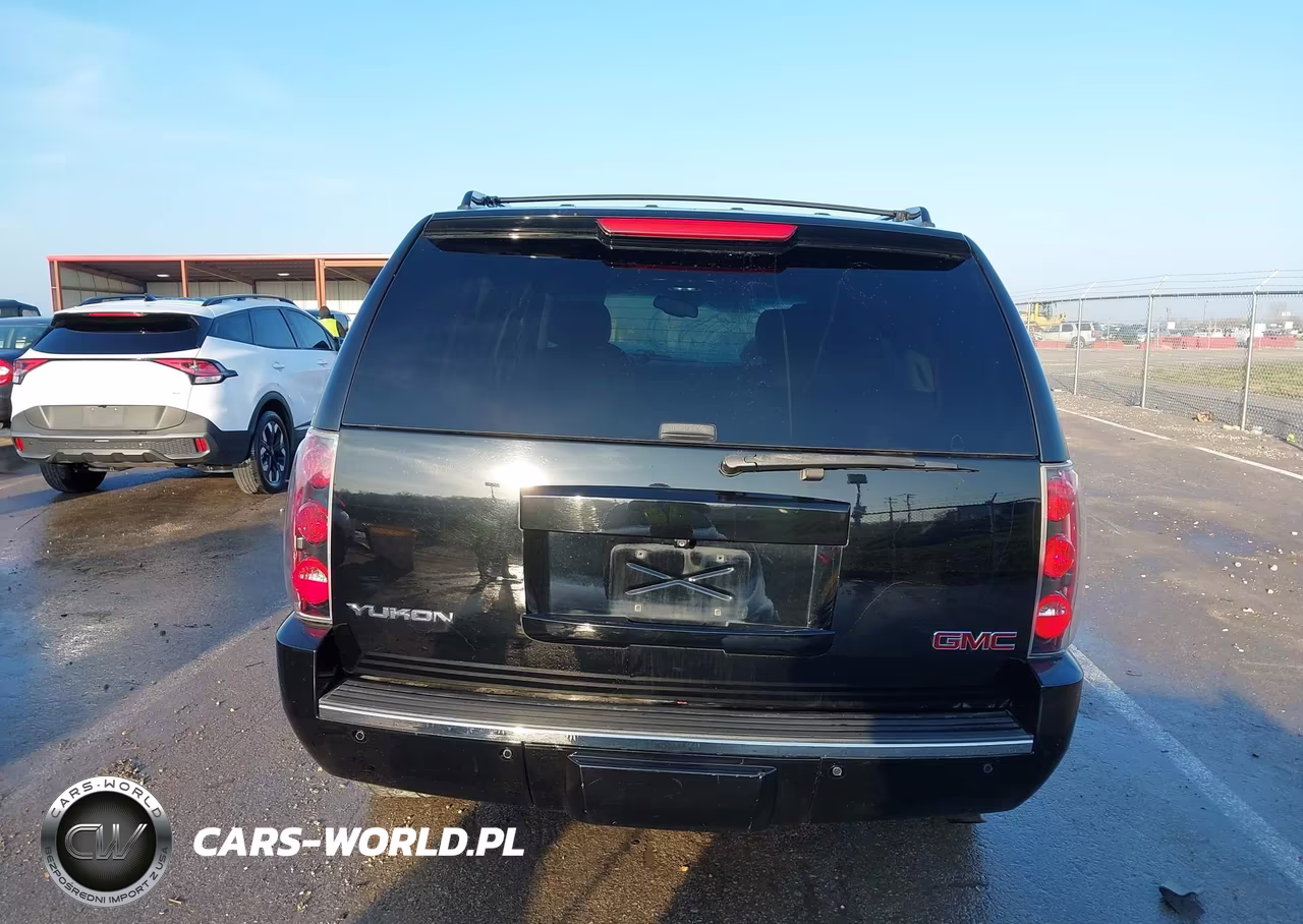 2014 GMC Yukon Denali VIN:1GKS2EEF2ER129863 - 16