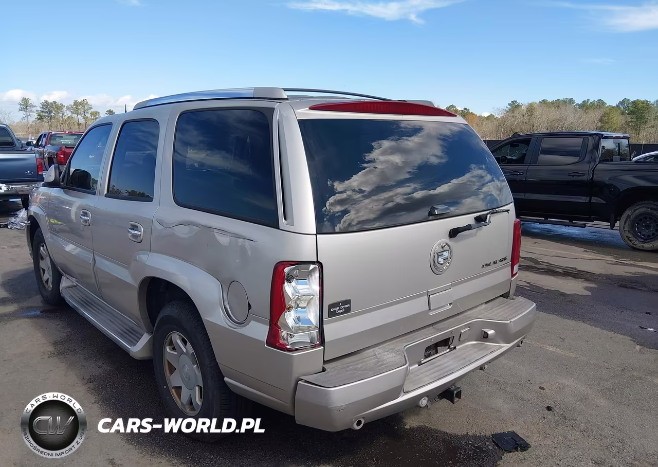 2005 Cadillac Escalade Standard VIN:1GYEK63N85R145438 - 3