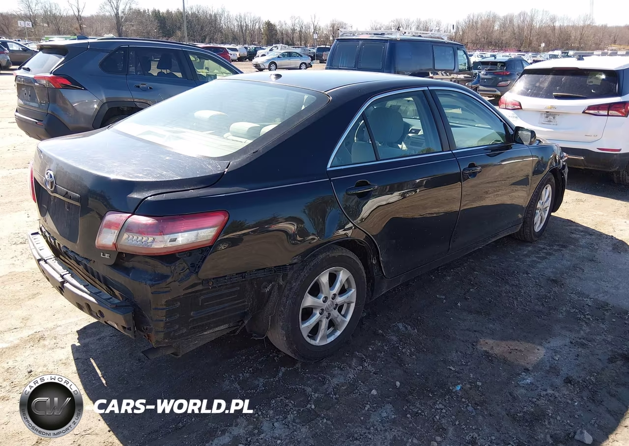 2011 Toyota Camry Le VIN:4T1BF3EK8BU201865 - 4