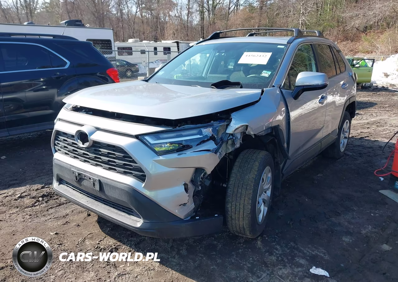 2024 Toyota Rav4 Xle VIN:2T3P1RFV2RC478661 - 2