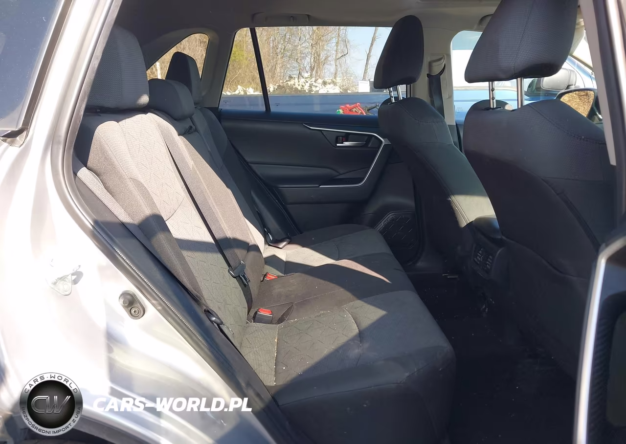 2024 Toyota Rav4 Xle VIN:2T3P1RFV2RC478661 - 8