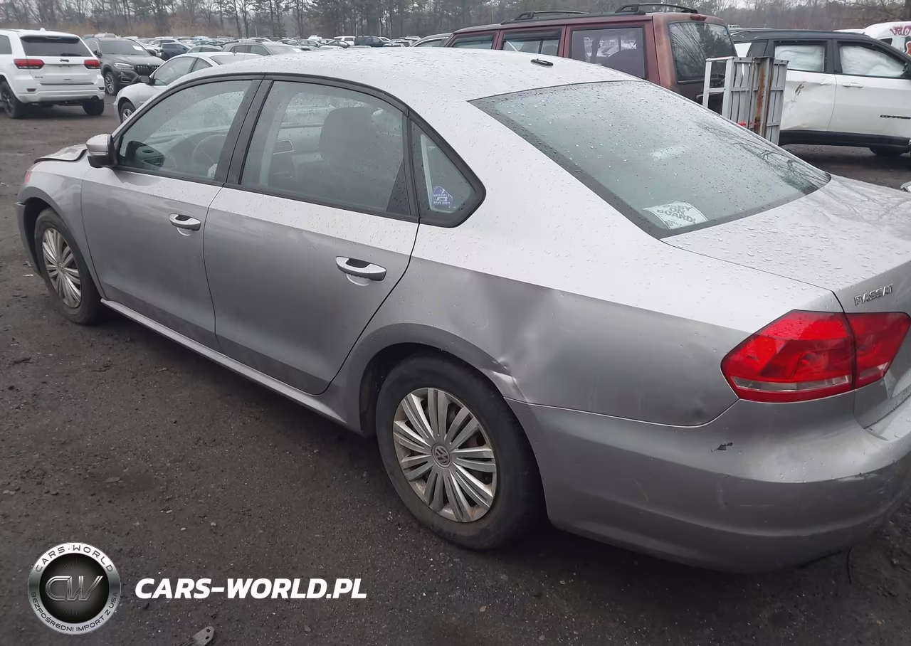 2014 Volkswagen Passat 1.8T S VIN:1VWAT7A39EC111713 - 3
