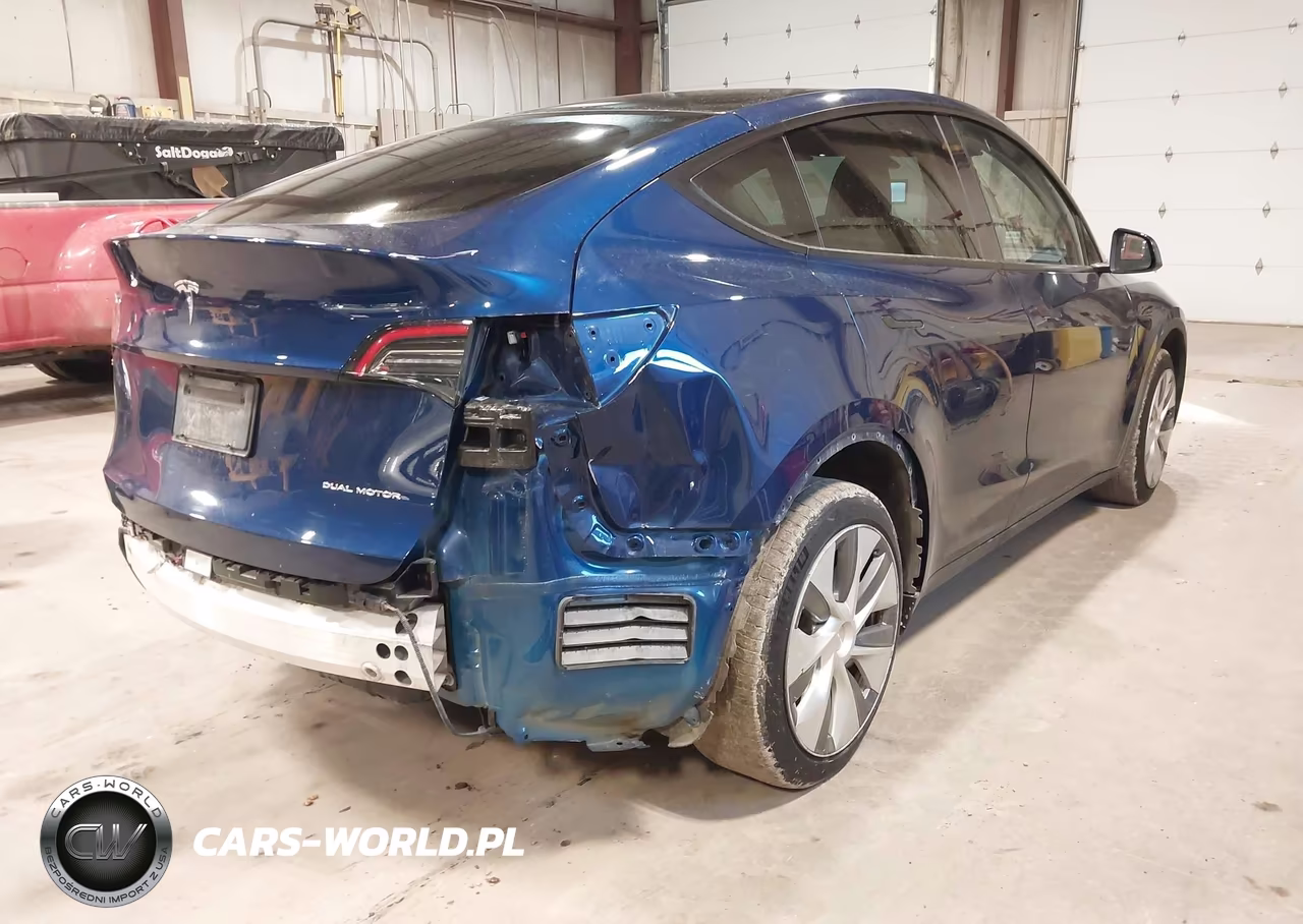 2023 Tesla Model Y Awd-Long Range Dual Motor All-Wheel Drive VIN:7SAYGDEE8PA040705 - 4