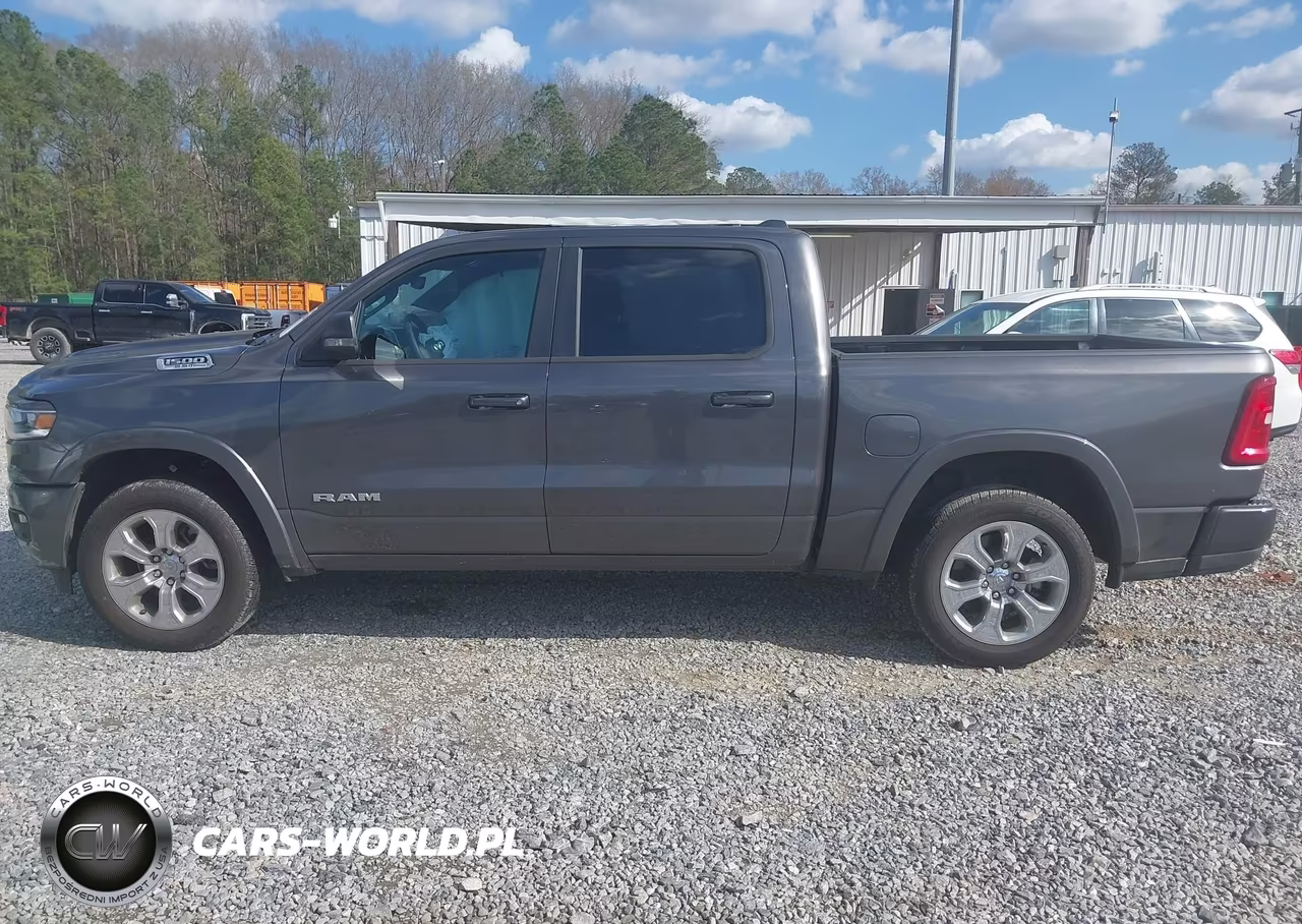 2025 Ram 1500 Big Horn 4X4 5'7 Box VIN:1C6SRFFP6SN774143 - 14