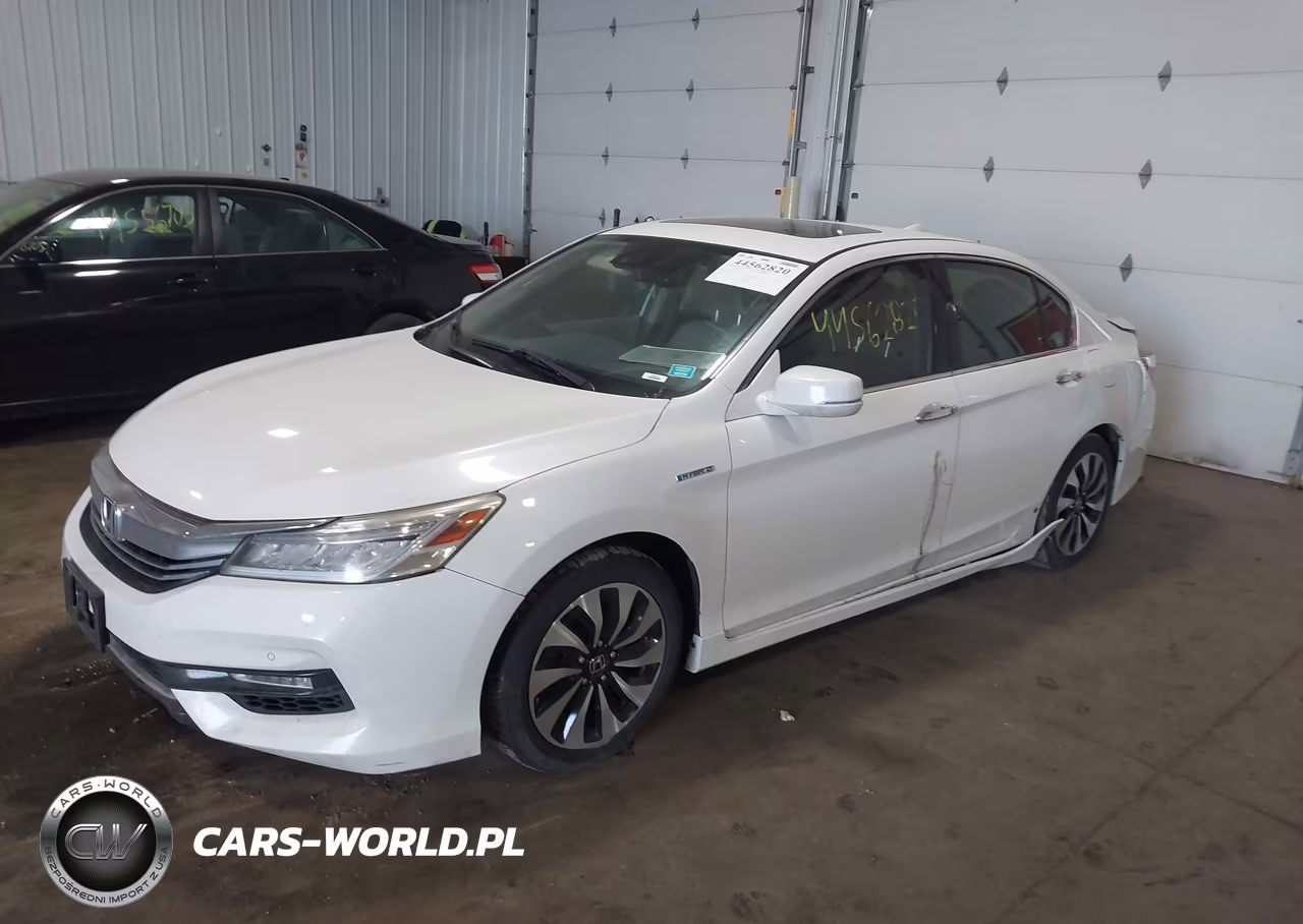 2017 Honda Accord Hybrid Touring VIN:JHMCR6F72HC018115 - 2