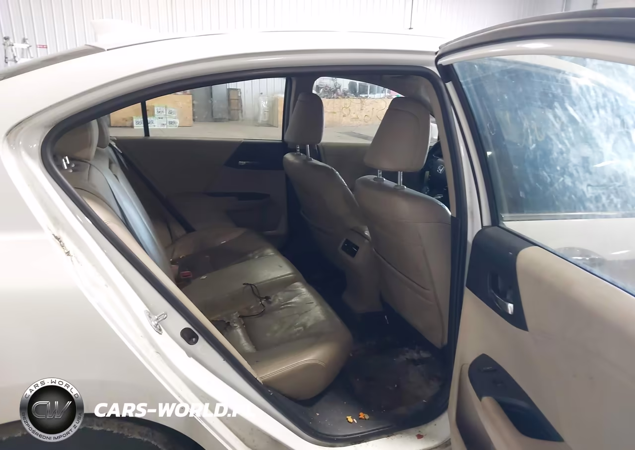 2017 Honda Accord Hybrid Touring VIN:JHMCR6F72HC018115 - 8