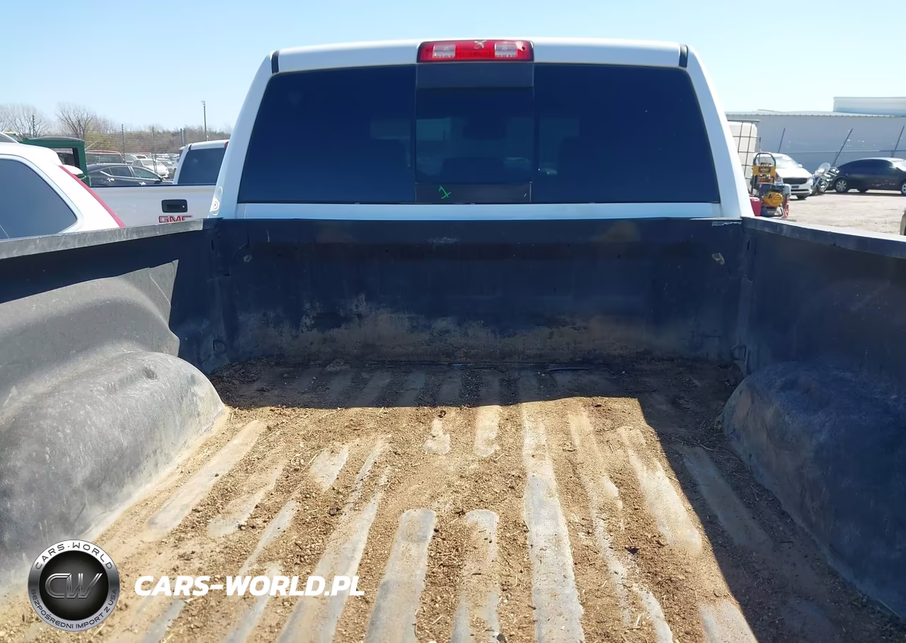 2018 Ram 2500 Laramie 4X4 6'4 Box VIN:3C6UR5FL2JG350448 - 12