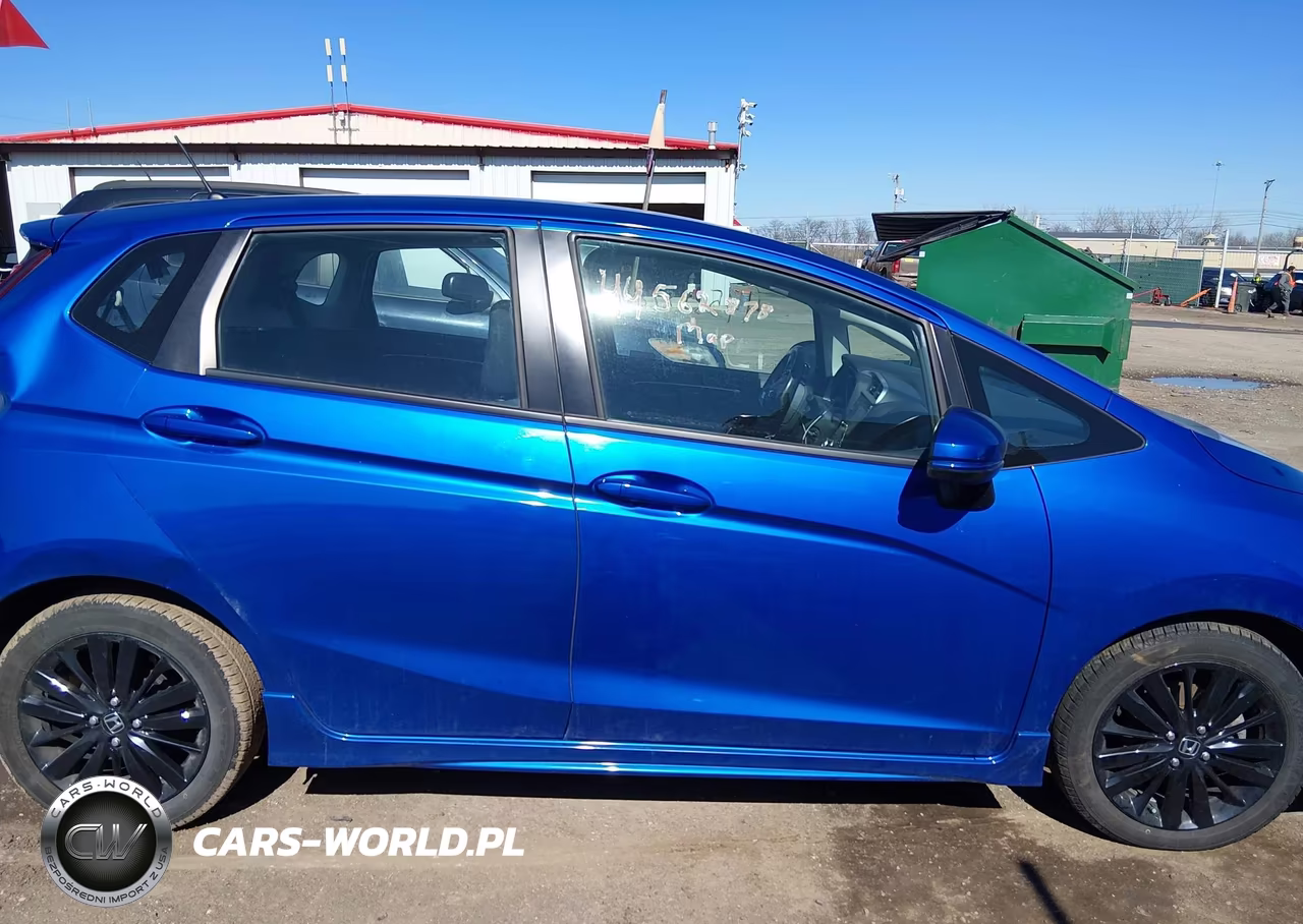 2020 Honda Fit Sport VIN:3HGGK5H6XLM725297 - 13