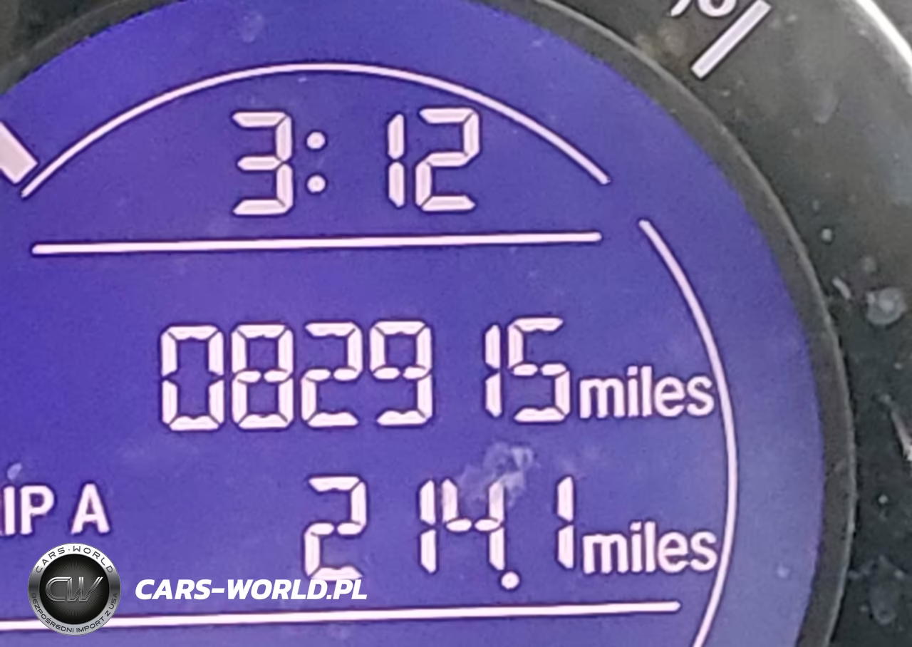 2020 Honda Fit Sport VIN:3HGGK5H6XLM725297 - 15