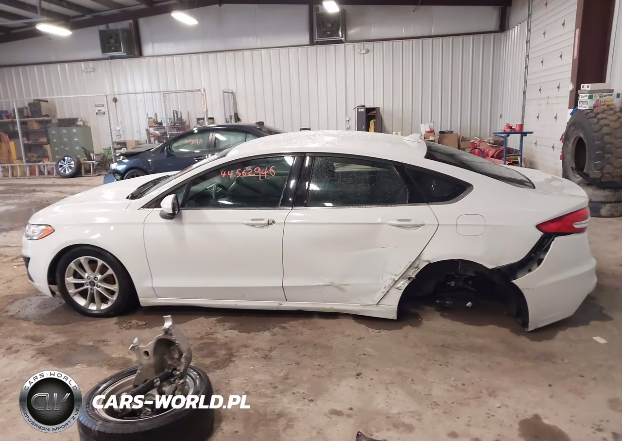 2019 Ford Fusion Se VIN:3FA6P0HD5KR217842 - 13