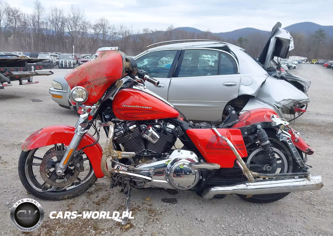 2017 Harley-Davidson Flhxs Street Glide Special VIN:1HD1KRC17HB632001 - 13