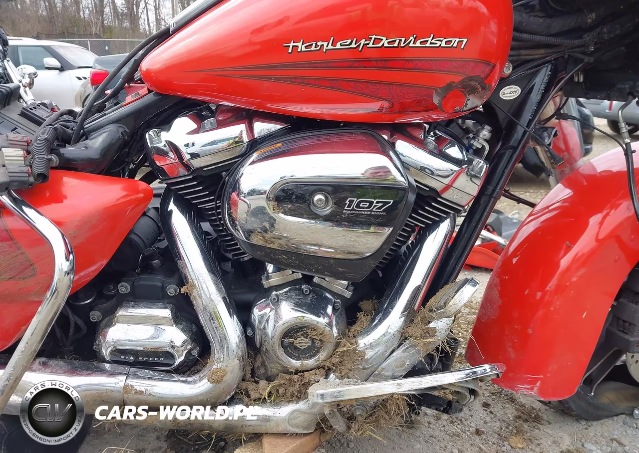 2017 Harley-Davidson Flhxs Street Glide Special VIN:1HD1KRC17HB632001 - 8