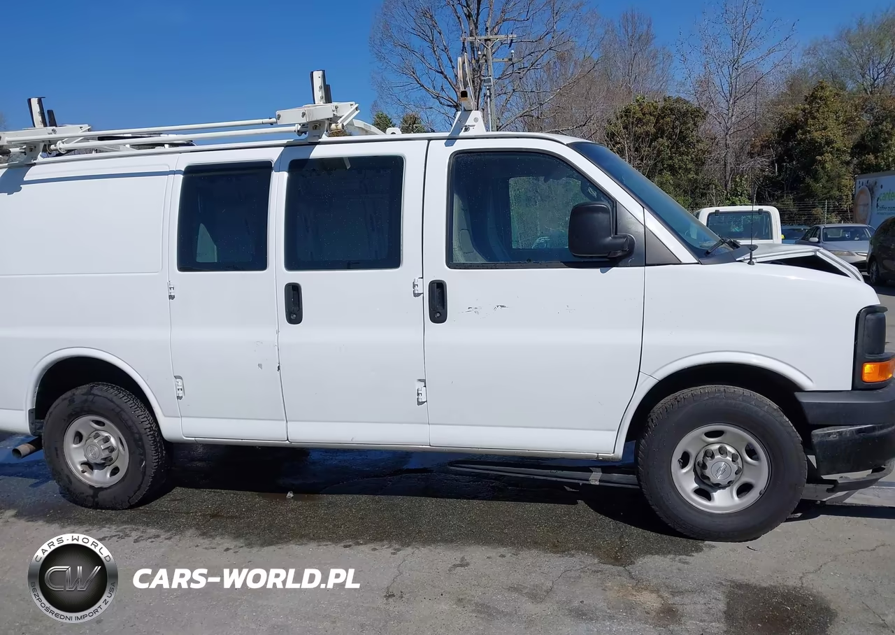 2016 Chevrolet Express 2500 Work Van VIN:1GCWGAFF3G1339749 - 13