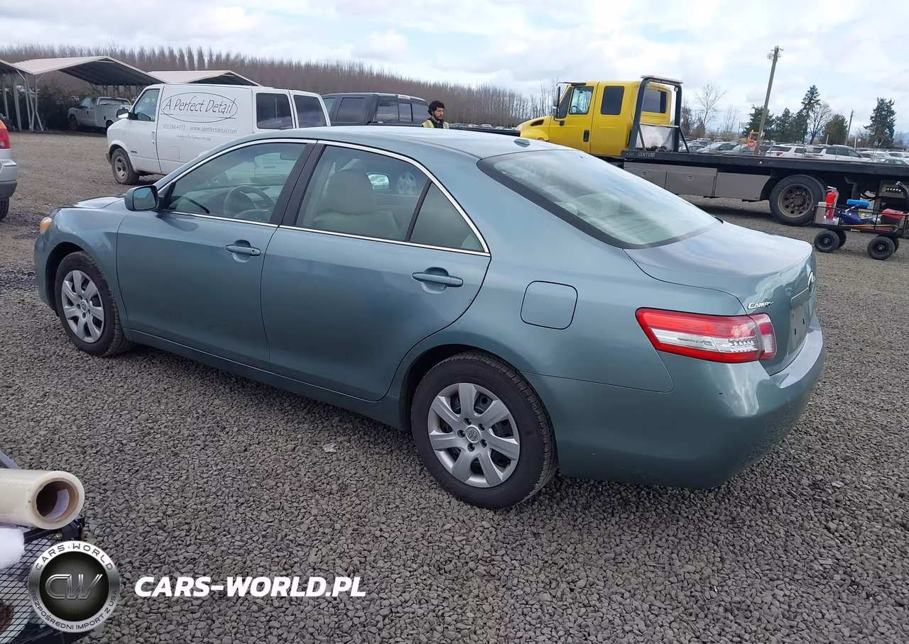 2011 Toyota Camry Le VIN:4T1BF3EK0BU723390 - 3