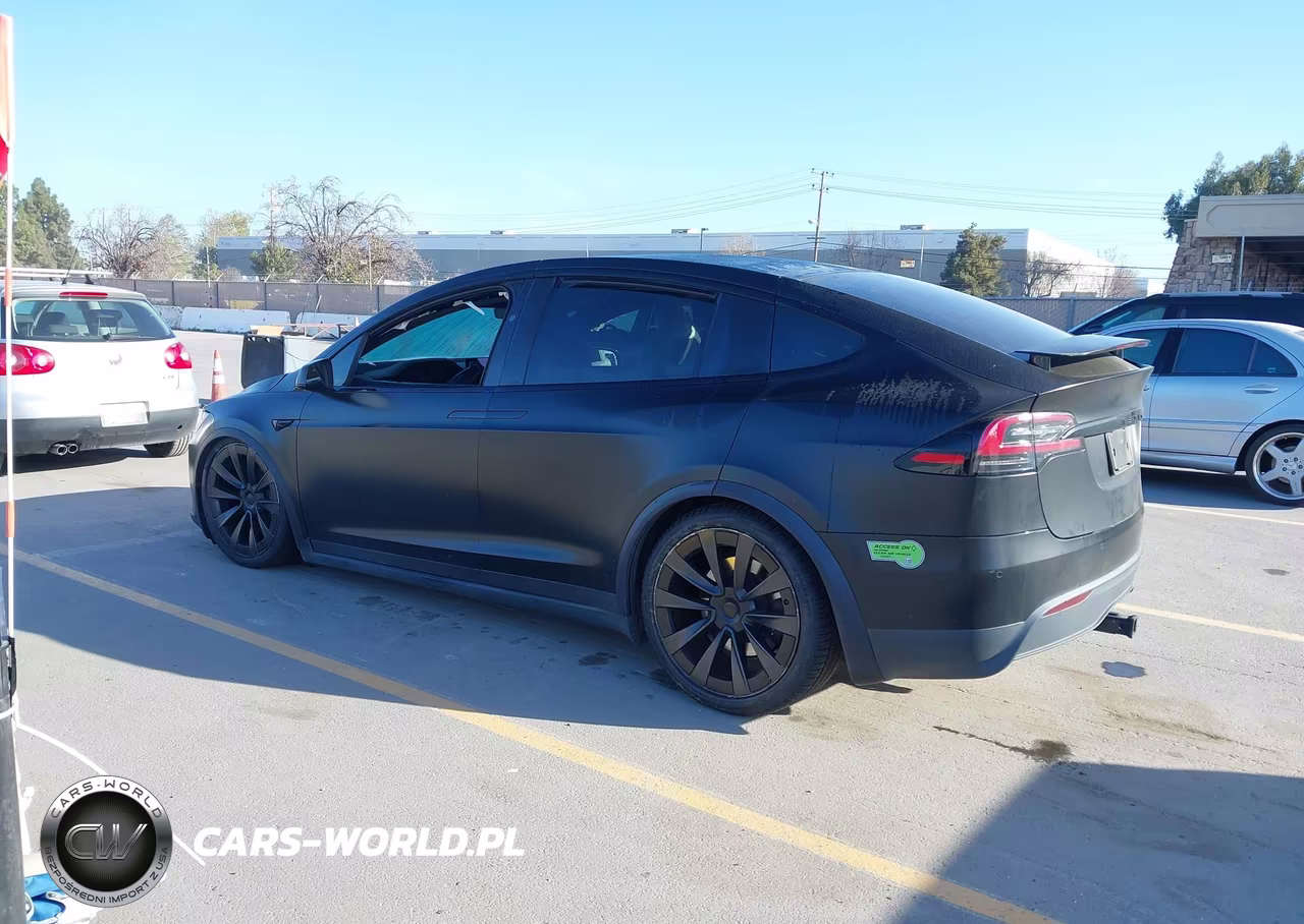 2022 Tesla Model X Dual Motor All-Wheel Drive VIN:7SAXCAE55NF350168 - 3