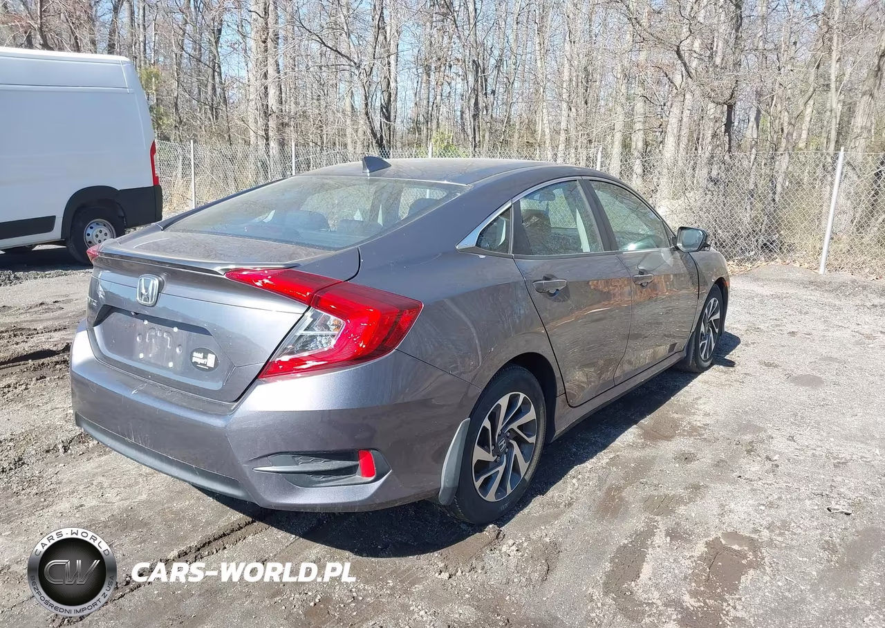 2017 Honda Civic Ex VIN:19XFC2F72HE010016 - 4