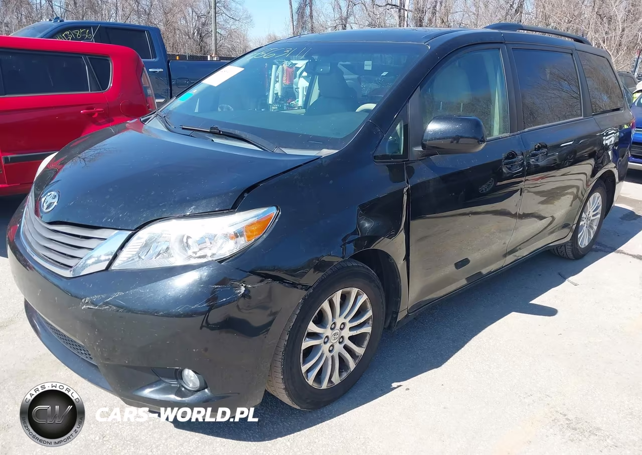 2011 Toyota Sienna Xle V6 VIN:5TDYK3DC1BS100188 - 2