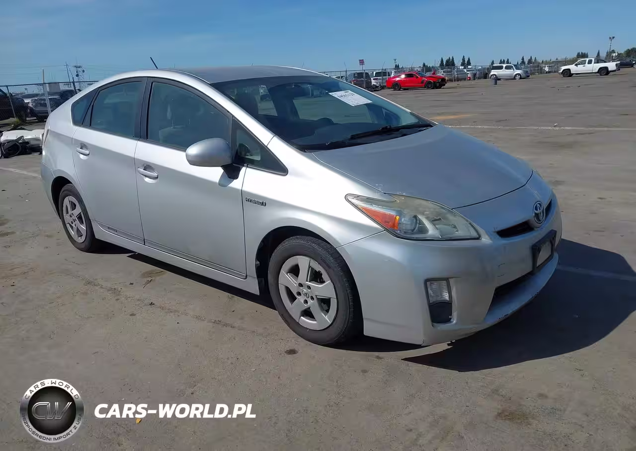 2011 Toyota Prius Two
