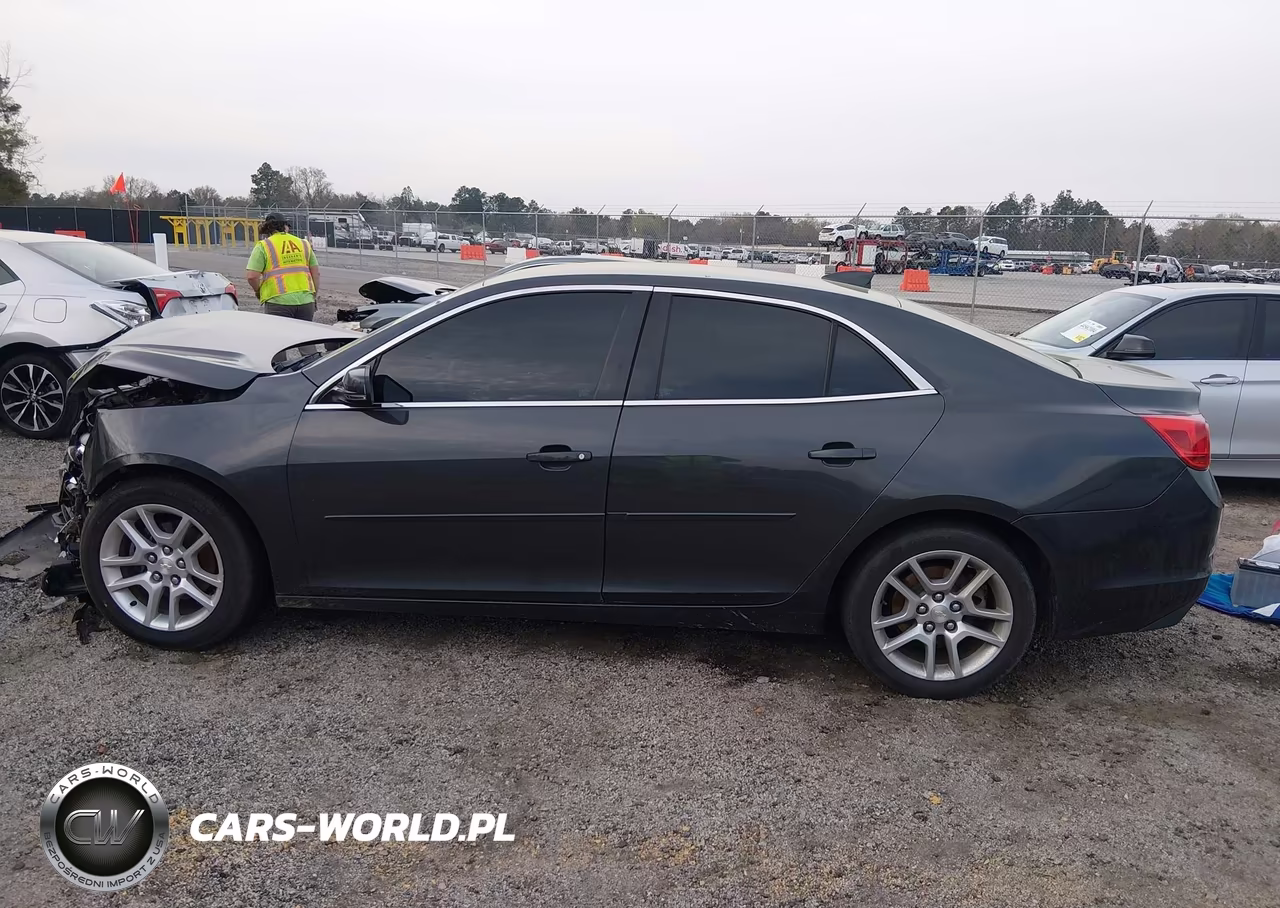2015 Chevrolet Malibu 1Lt VIN:1G11C5SL9FF175216 - 14