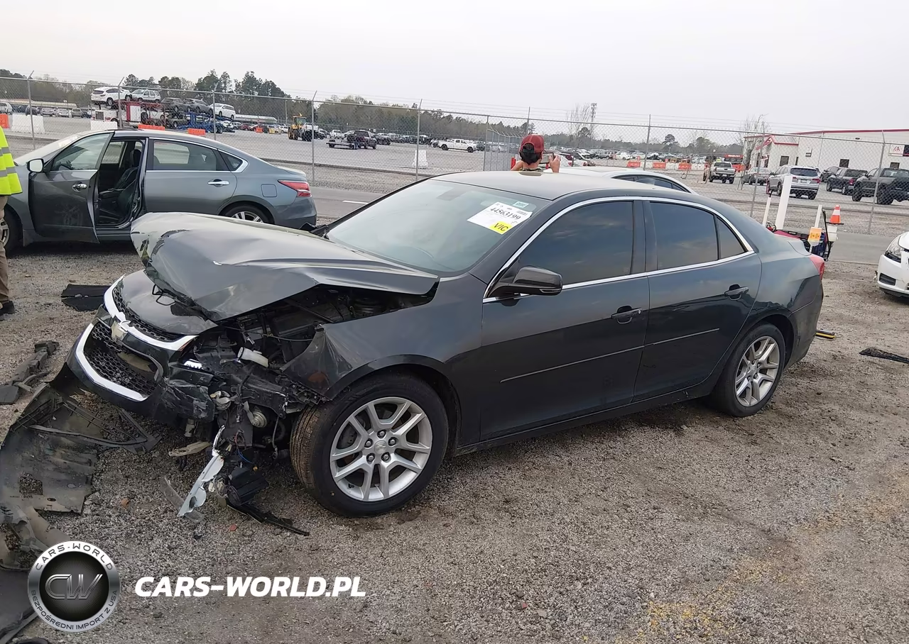2015 Chevrolet Malibu 1Lt VIN:1G11C5SL9FF175216 - 2