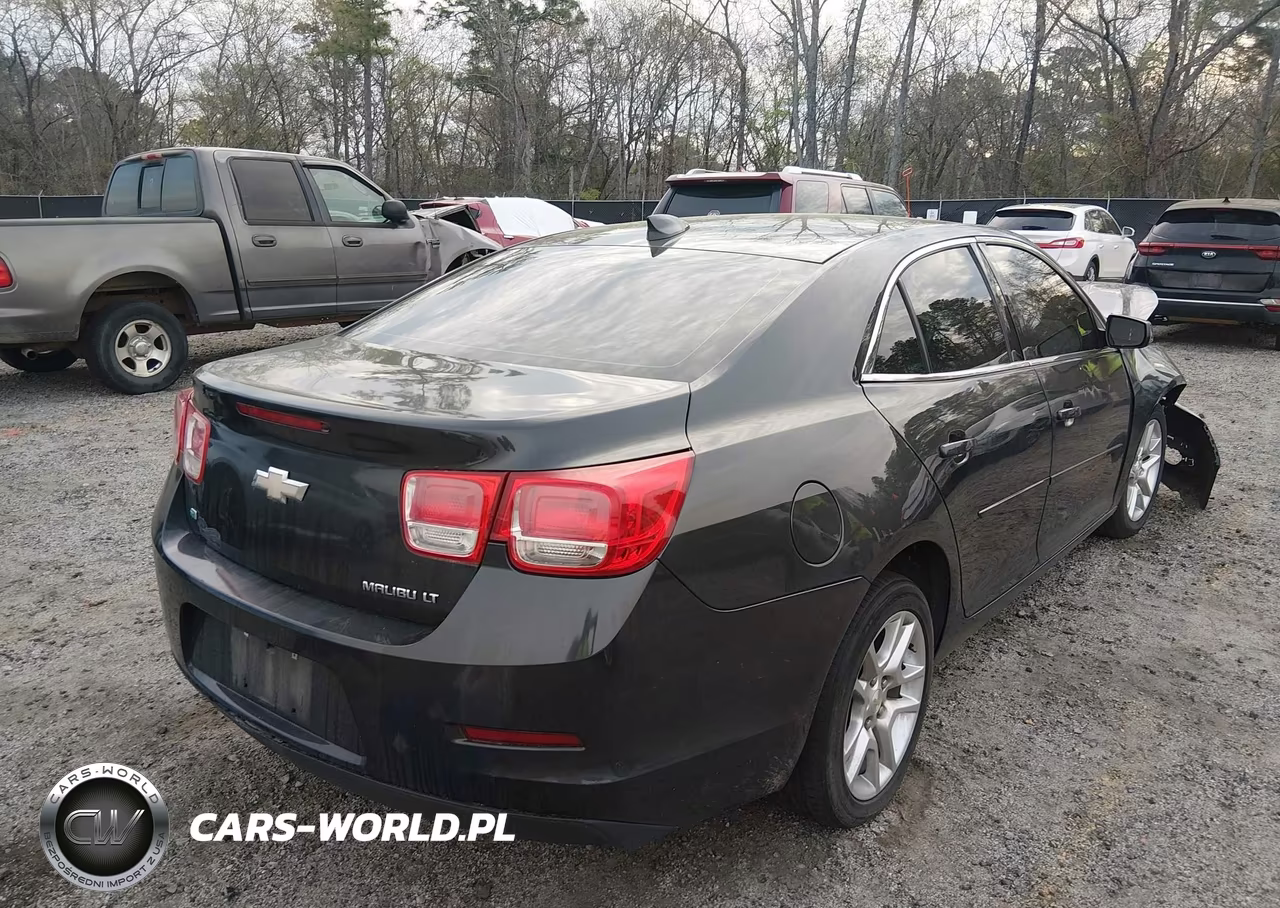 2015 Chevrolet Malibu 1Lt VIN:1G11C5SL9FF175216 - 4