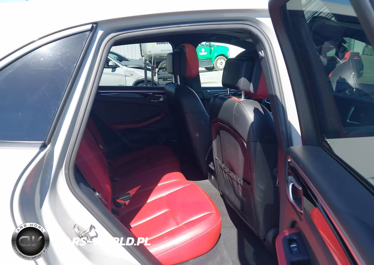 2019 Porsche Macan VIN:WP1AA2A53KLB01461 - 8