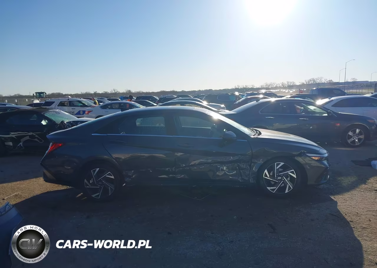 2024 Hyundai Elantra Sel VIN:KMHLS4DG8RU771023 - 11