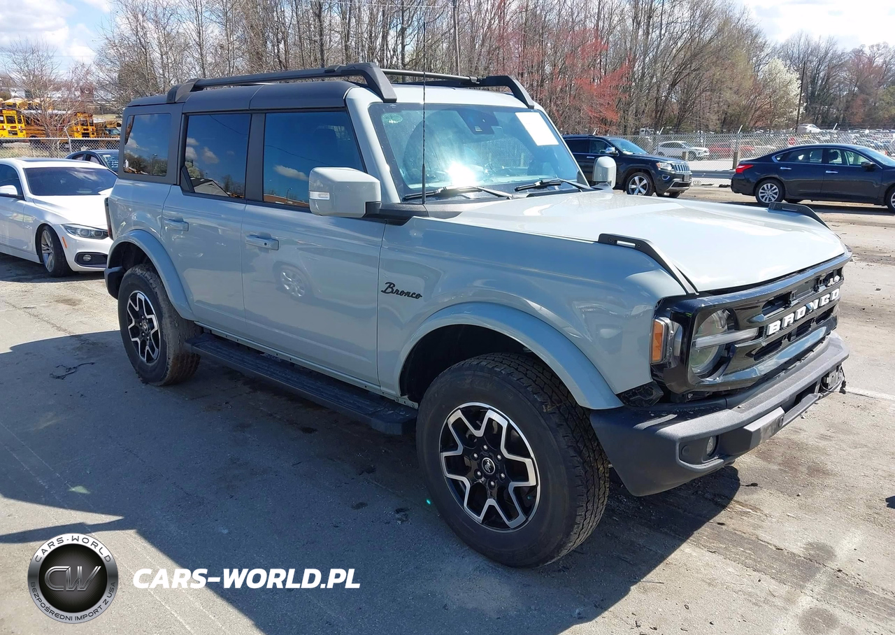2022 Ford Bronco Outer Banks