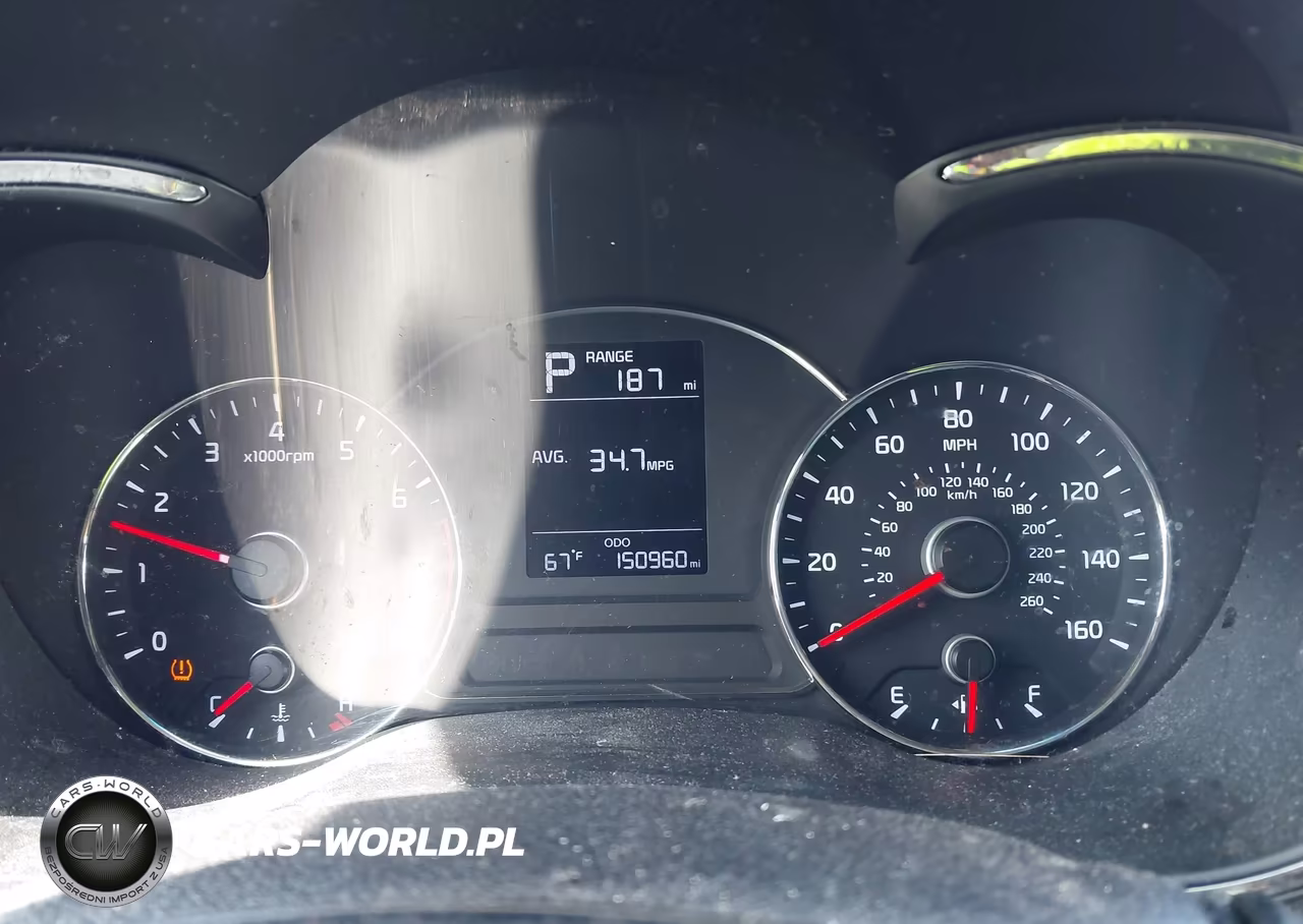 2017 Kia Forte Lx VIN:3KPFK4A78HE151405 - 7