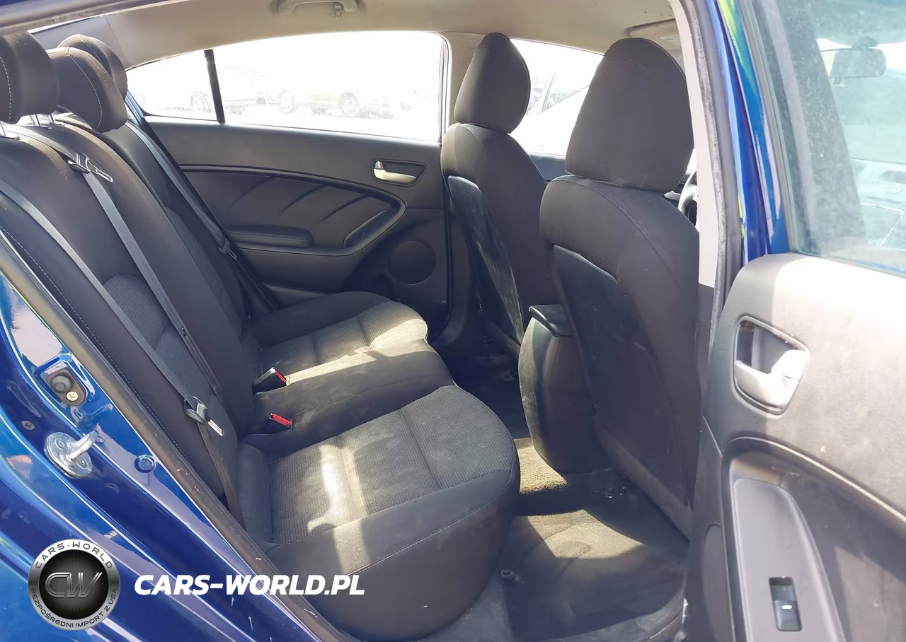 2017 Kia Forte Lx VIN:3KPFK4A78HE151405 - 8