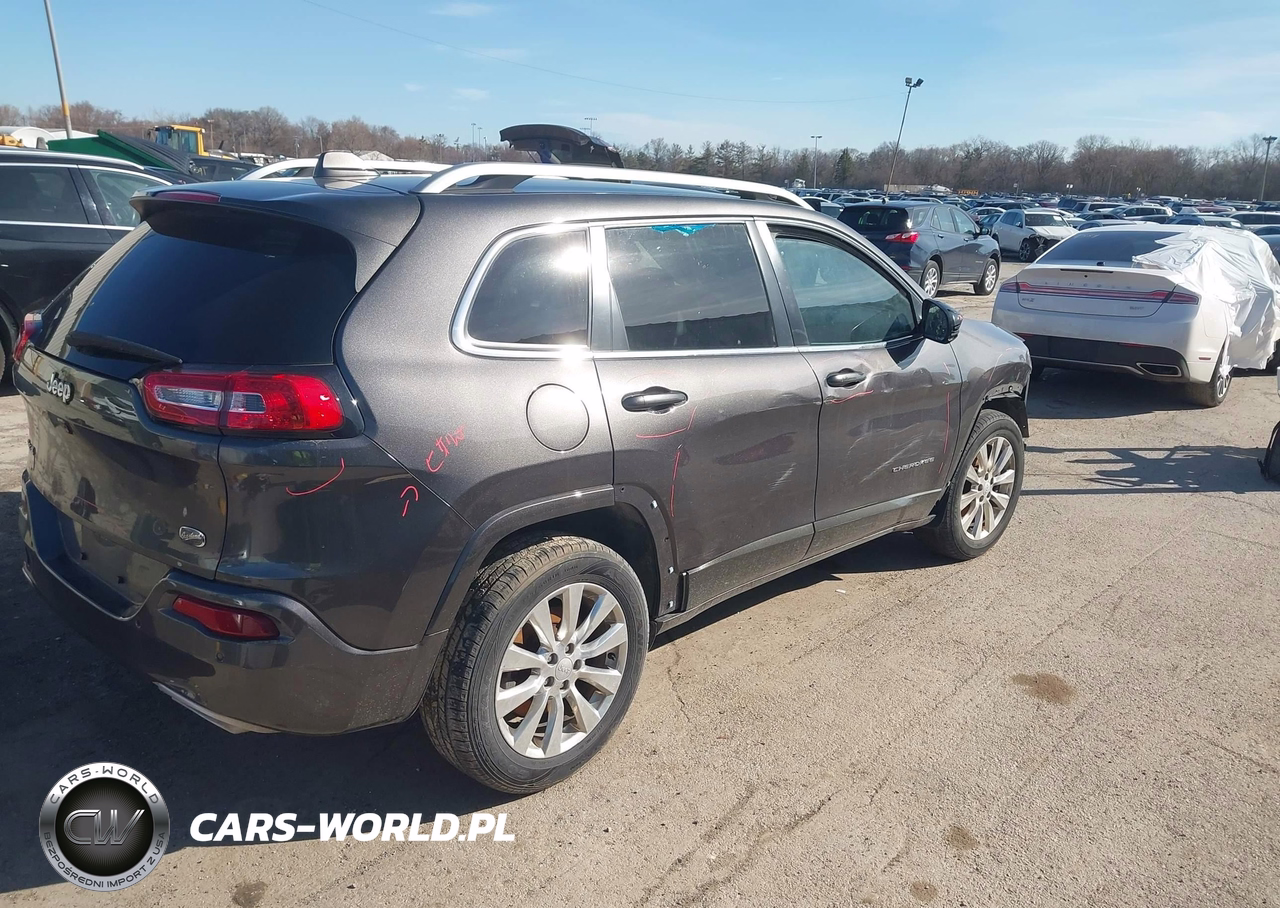 2018 Jeep Cherokee Overland 4X4 VIN:1C4PJMJX2JD594194 - 4