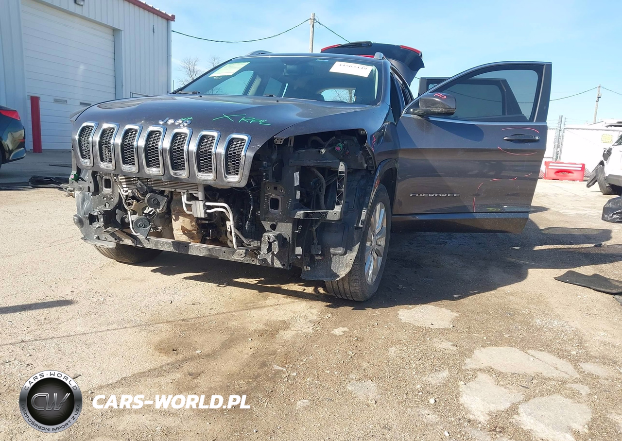 2018 Jeep Cherokee Overland 4X4 VIN:1C4PJMJX2JD594194 - 6