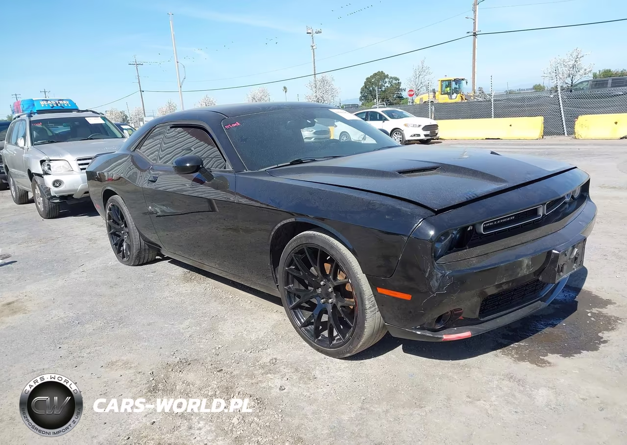 2016 Dodge Challenger Sxt