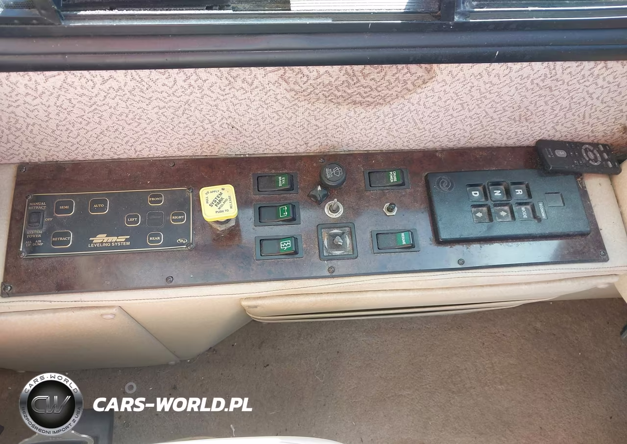 2001 Beaver Motor Coach VIN:4SLC3FP3611154005 - 12