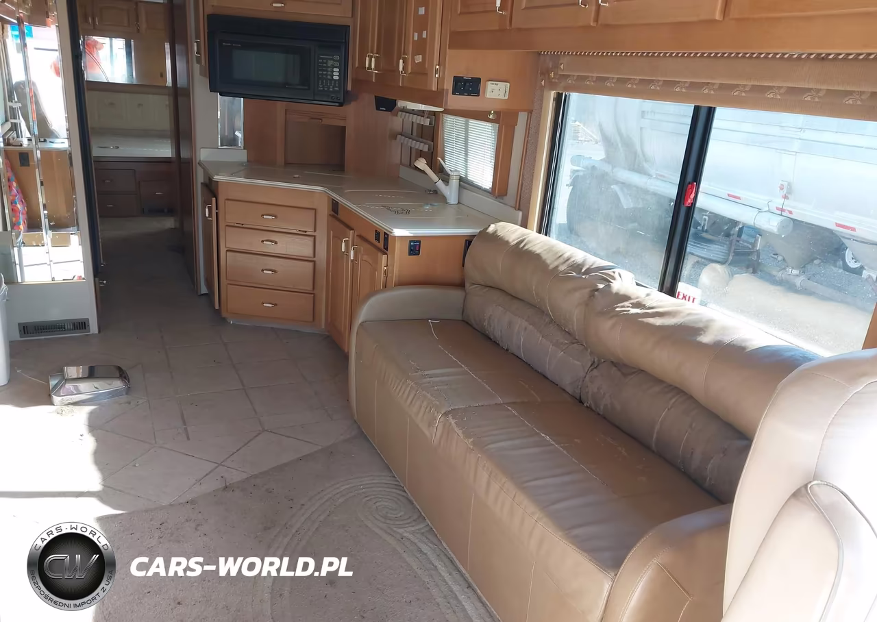 2001 Beaver Motor Coach VIN:4SLC3FP3611154005 - 8