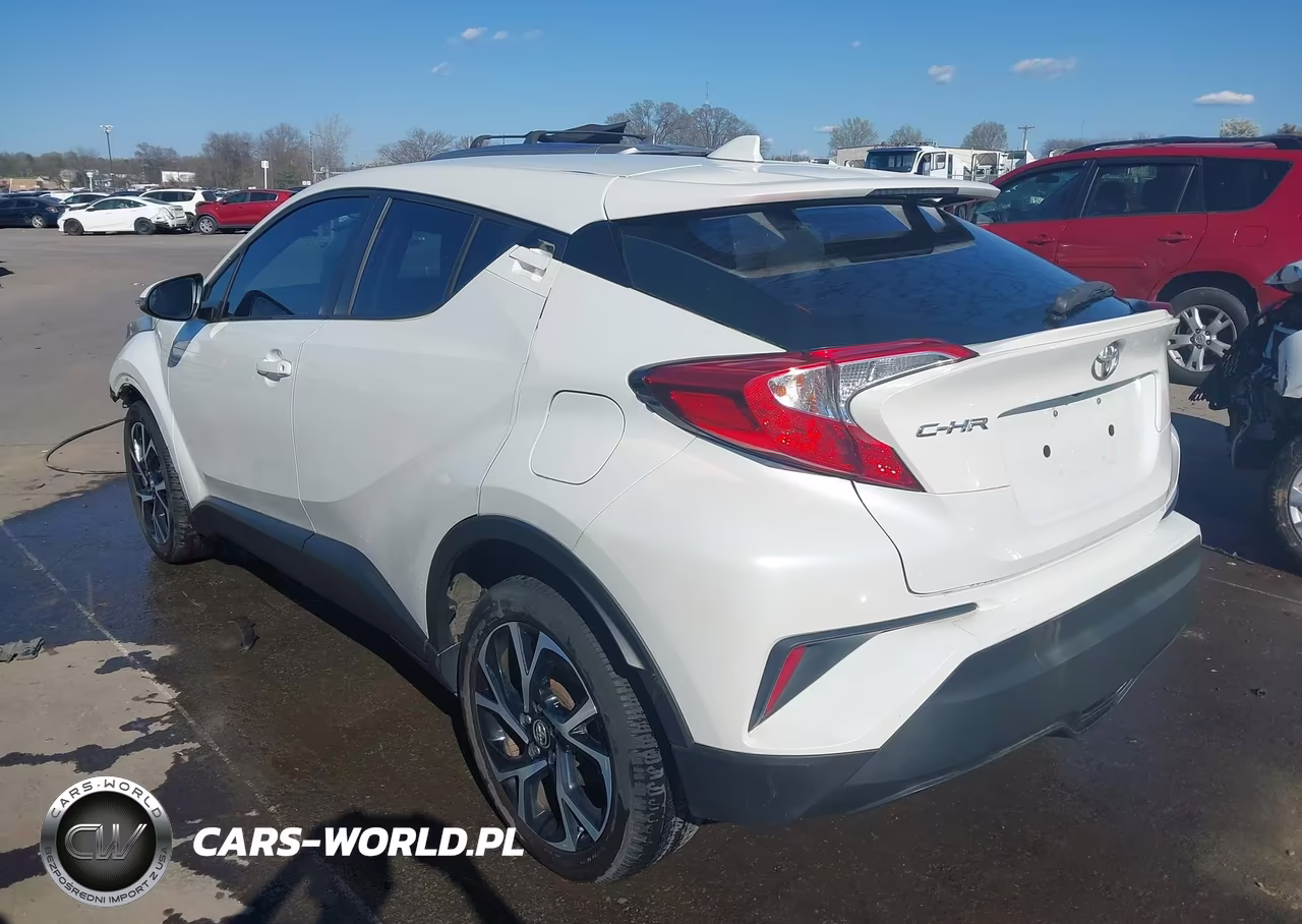 2018 Toyota C-Hr Xle VIN:NMTKHMBX9JR011675 - 3
