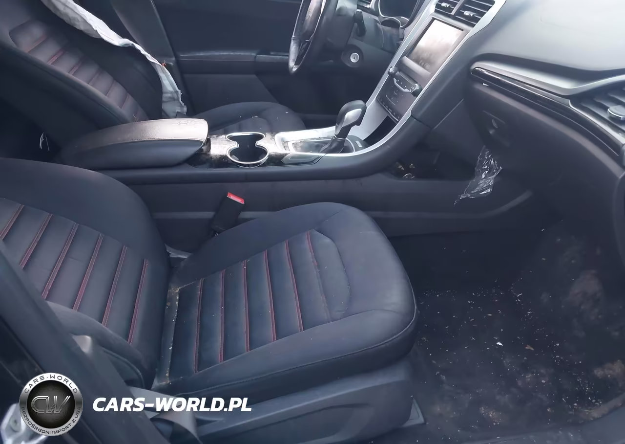 2014 Ford Fusion Se VIN:1FA6P0H72E5359745 - 5