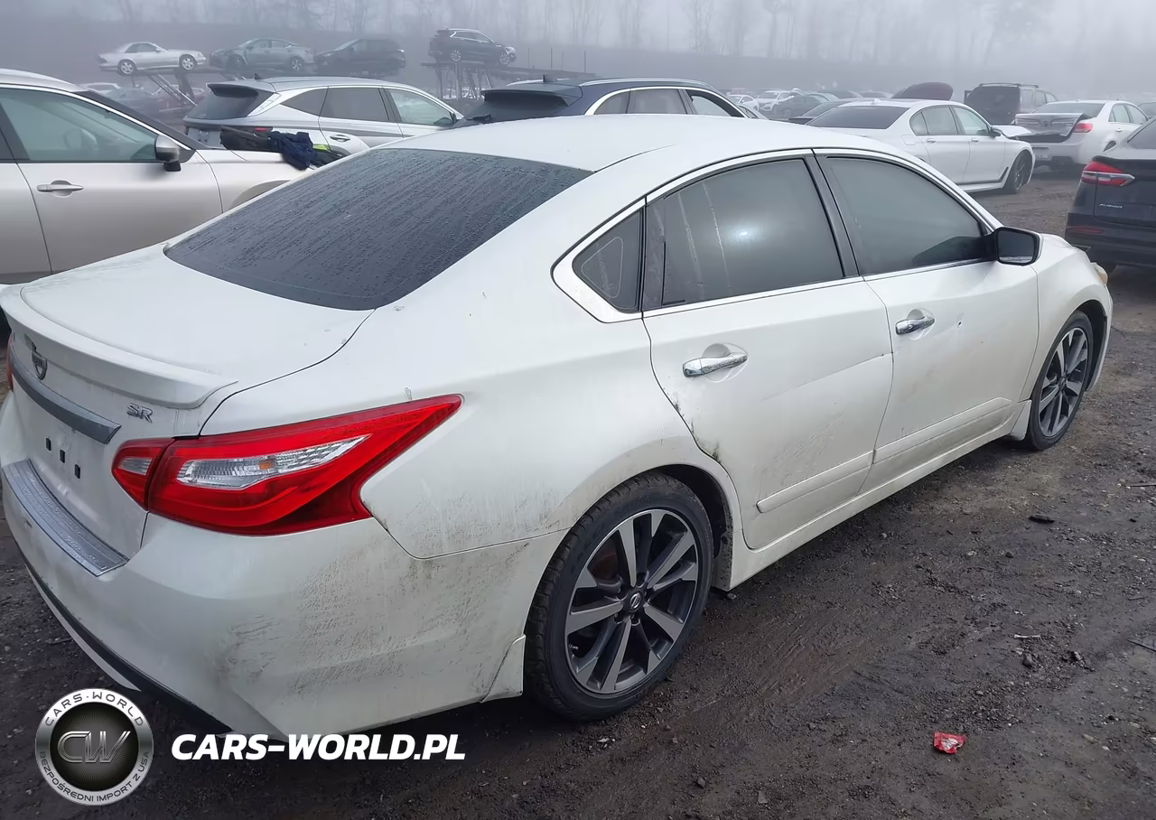 2016 Nissan Altima 2.5 Sr VIN:1N4AL3AP9GC205050 - 4