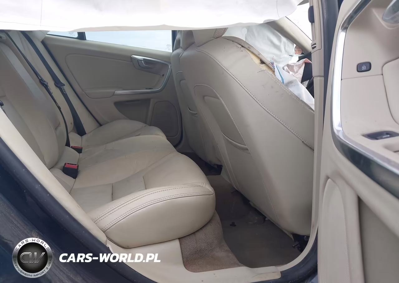 2013 Volvo S60 T5 VIN:YV1612FH0D2185140 - 8