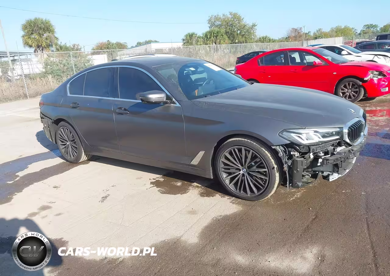 2021 BMW 530I