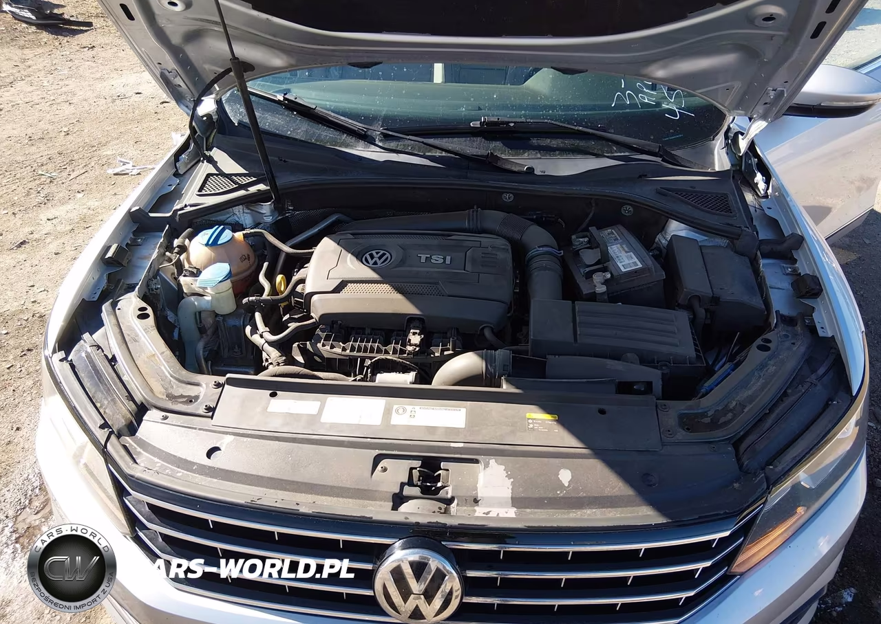 2017 Volkswagen Passat 1.8T Se VIN:1VWBT7A38HC051903 - 10