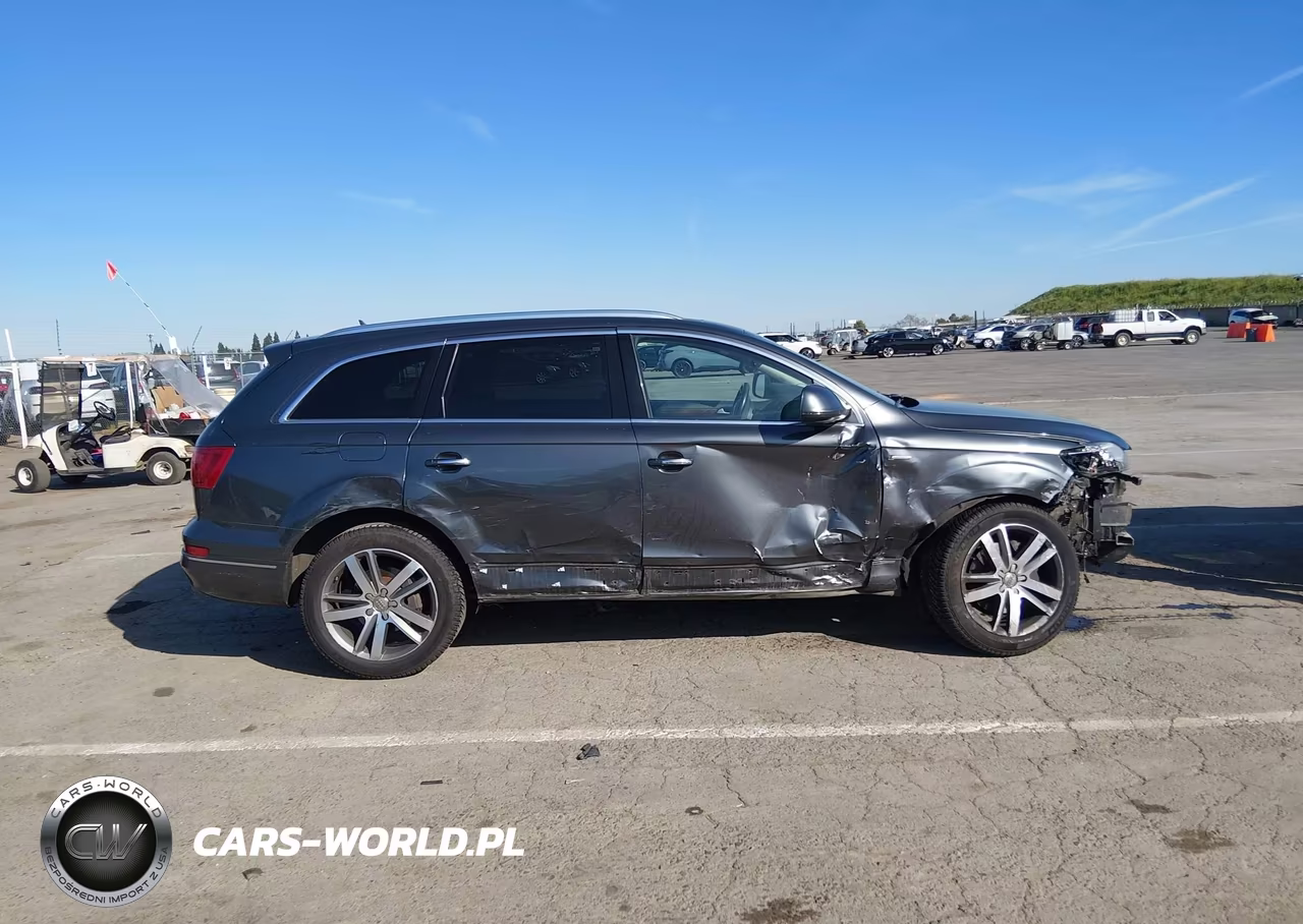 2015 Audi Q7 3.0T Premium VIN:WA1LGAFE6FD007435 - 14
