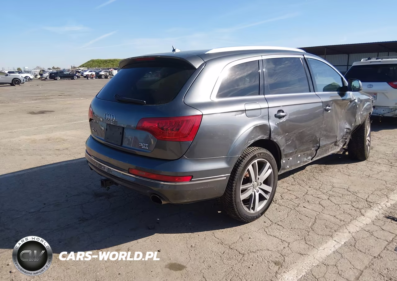 2015 Audi Q7 3.0T Premium VIN:WA1LGAFE6FD007435 - 4
