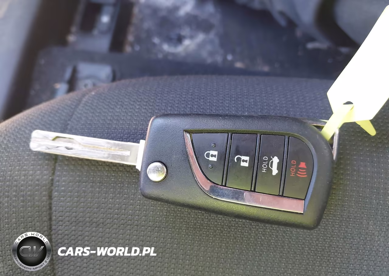 2022 Toyota Corolla Le VIN:5YFEPMAE0NP356478 - 11