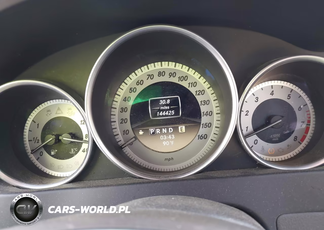 2012 Mercedes-Benz C 300 Sport 4Matic VIN:WDDGF8BB6CF881692 - 7