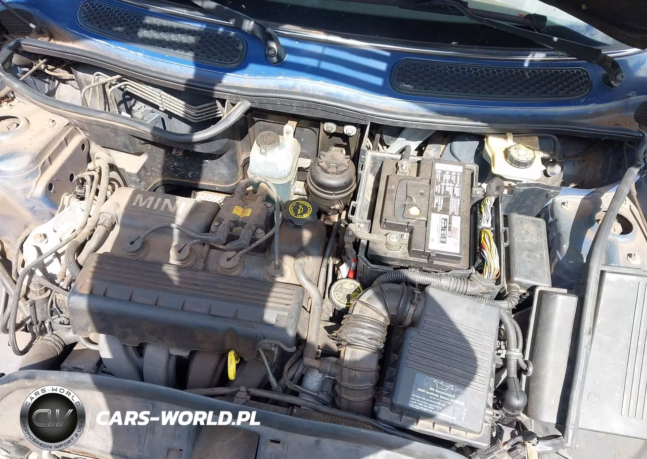 2005 Mini Cooper VIN:WMWRF335X5TG13456 - 10