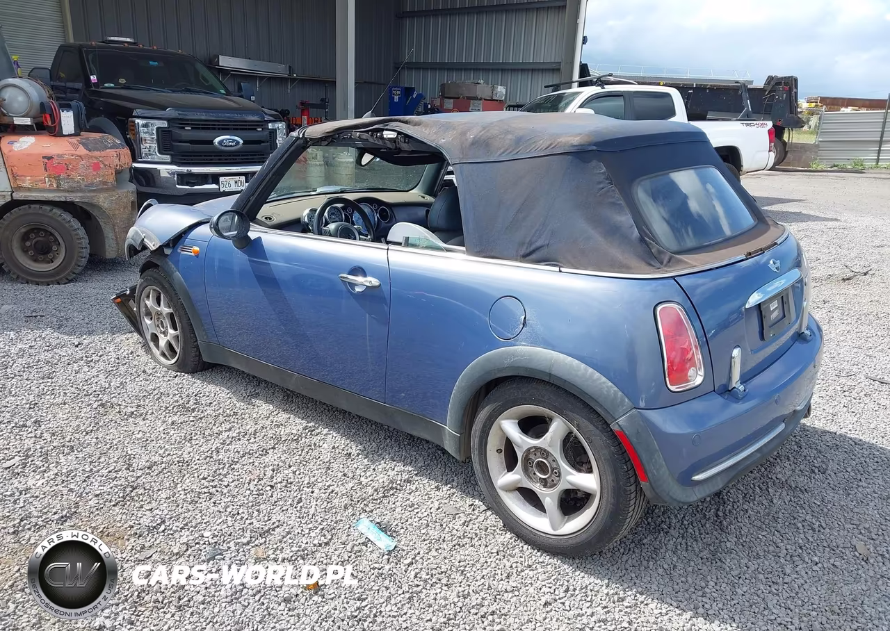 2005 Mini Cooper VIN:WMWRF335X5TG13456 - 3